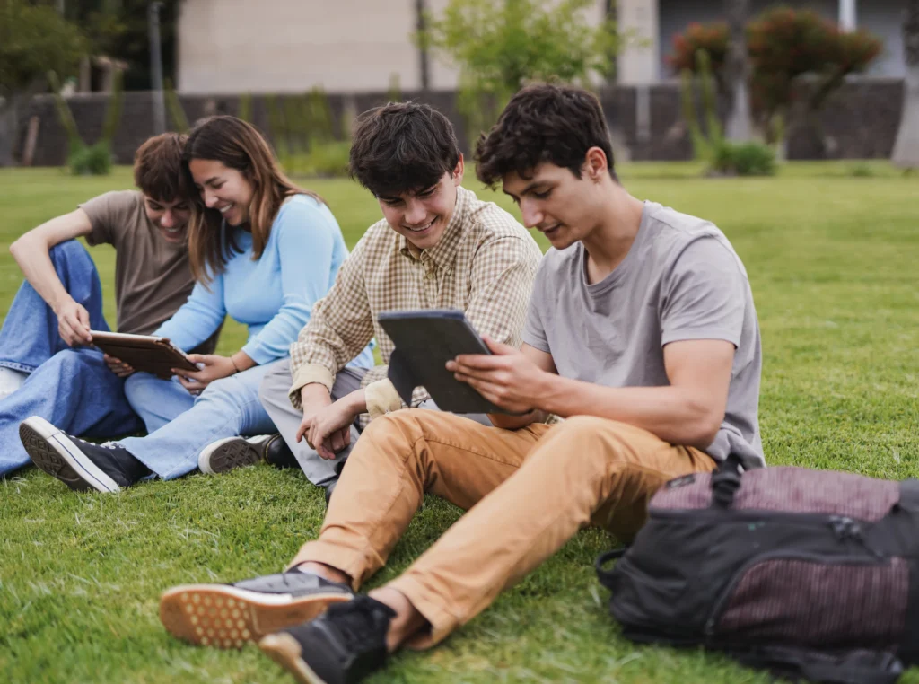Digital Portfolios That Strengthen College Applications