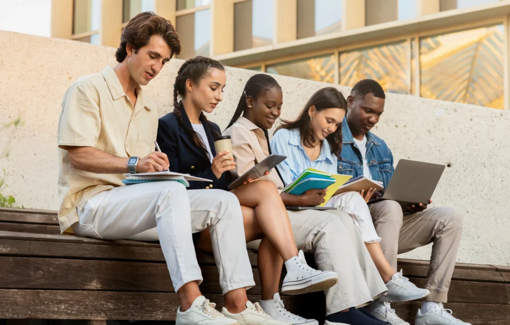 10 Leadership Activities for College Admission That Could Strengthen Your Profile