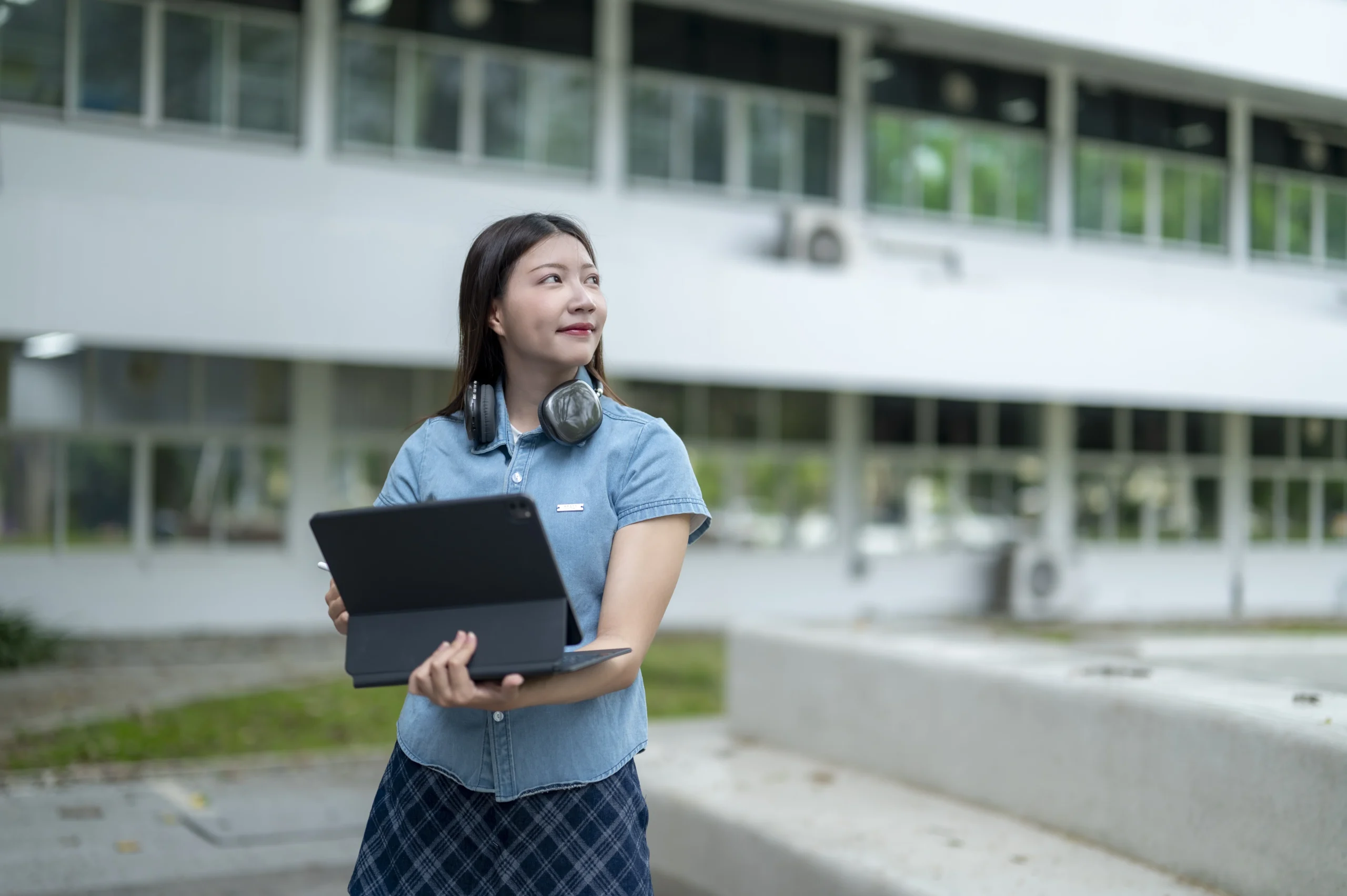 What Admissions Officers Look For Beyond Grades